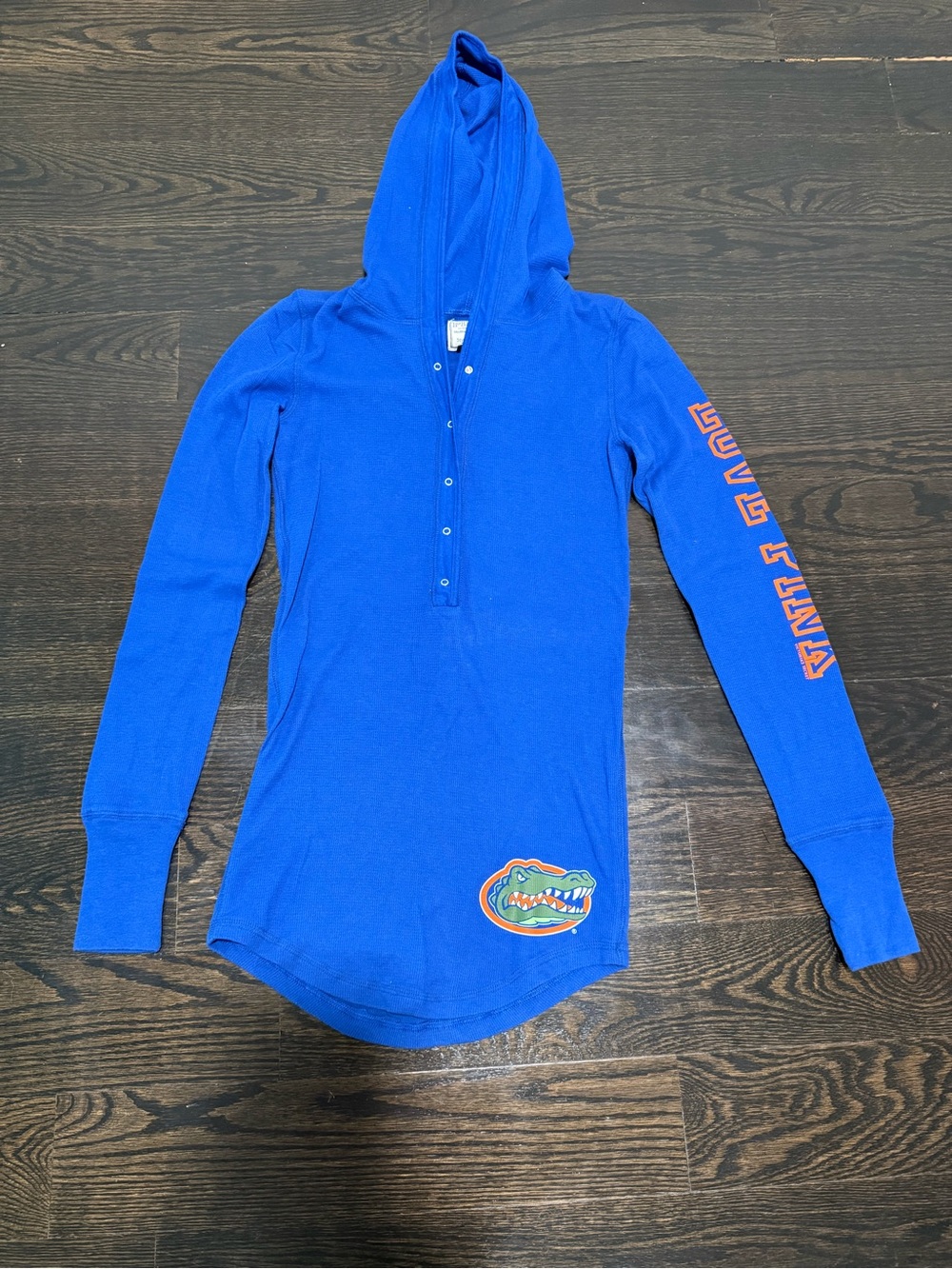 VINTAGE Victoria’s Secret Gators Blue Hooded Thermal Long Sleeve Top